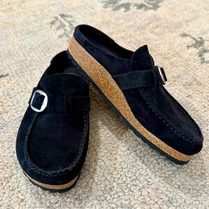 Birkenstock Buckley Suede Clogs – Black – Size 37